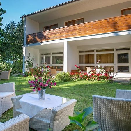 Villa Gabriela Pörtschach am Wörthersee エクステリア 写真