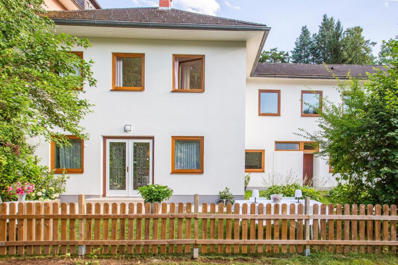 Villa Gabriela Pörtschach am Wörthersee エクステリア 写真